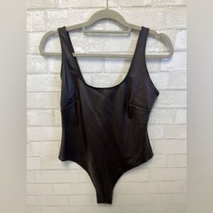 SKIMS chocolate brown wet jersey bodysuit faux leather size XXS NWT